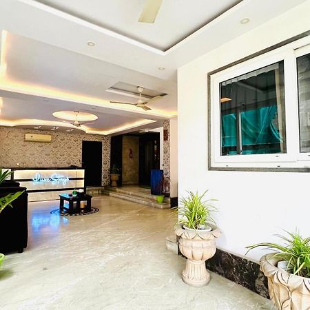 Bluo Lake View Newtown - Boutique Hotel Калькутта Экстерьер фото
