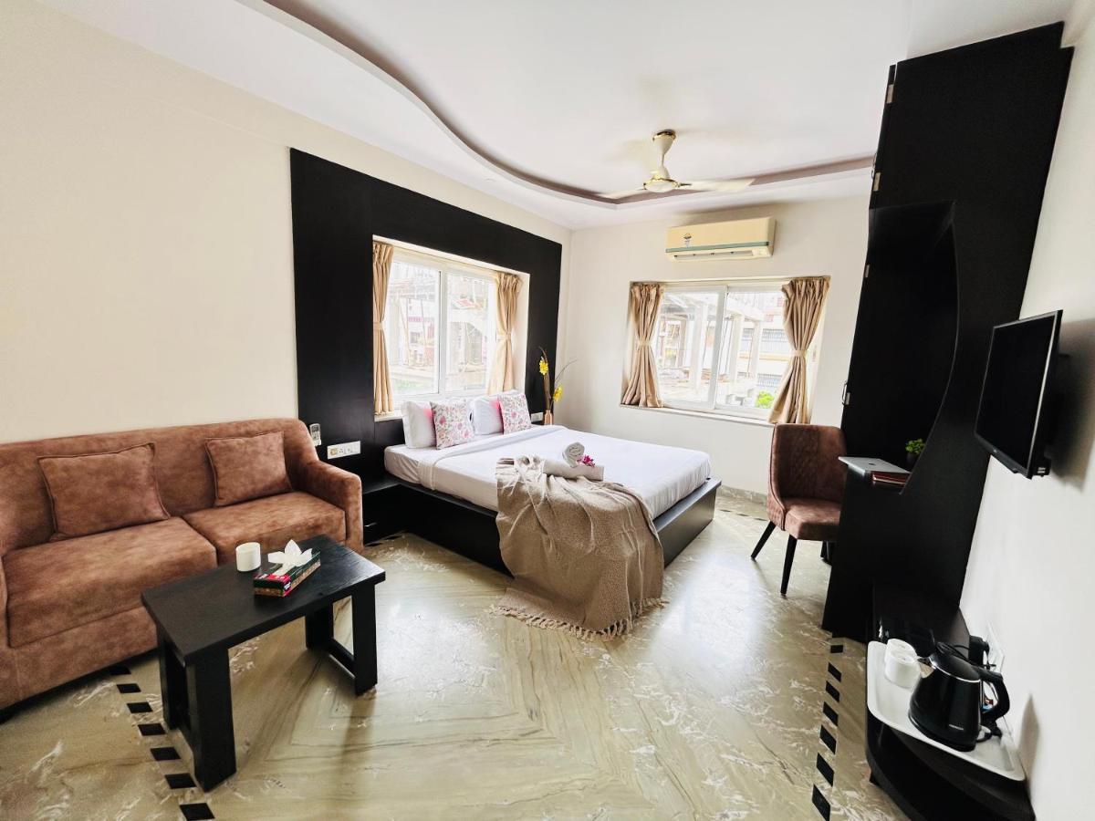 Bluo Lake View Newtown - Boutique Hotel Калькутта Экстерьер фото