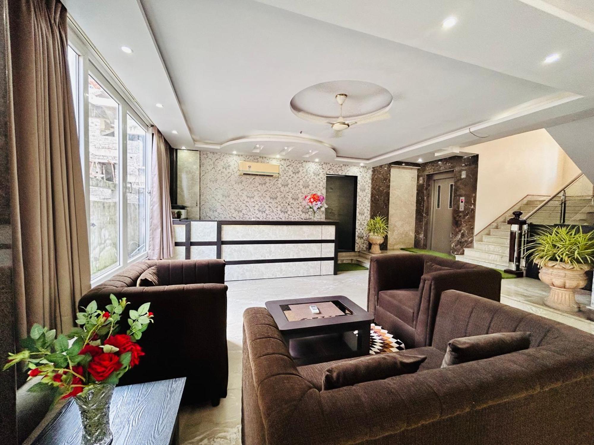Bluo Lake View Newtown - Boutique Hotel Калькутта Экстерьер фото